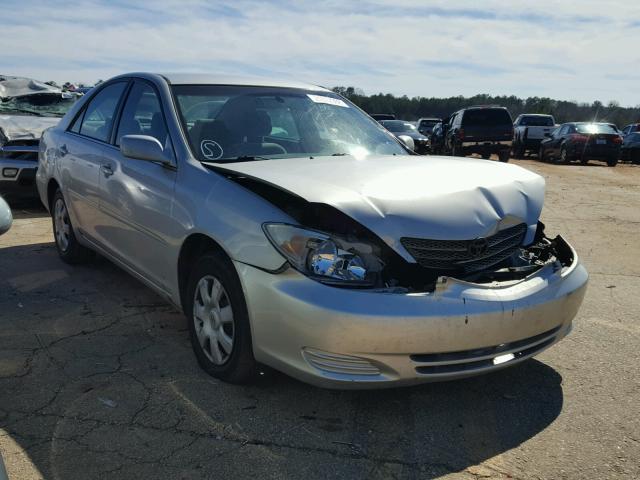 4T1BE32KX2U007409 - 2002 TOYOTA CAMRY LE SILVER photo 1