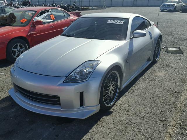 JN1AZ34D96M306014 - 2006 NISSAN 350Z COUPE SILVER photo 2