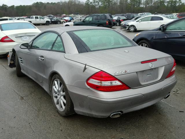 WDBSK71F37F128205 - 2007 MERCEDES-BENZ SL 550 GRAY photo 3