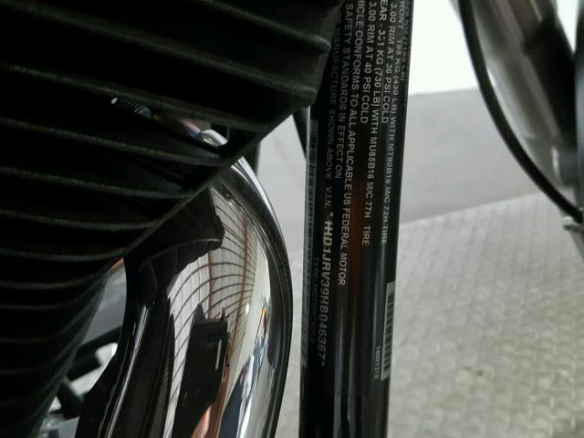 1HD1JRV39HB046367 - 2017 HARLEY-DAVIDSON FLS SOFTAI 黑色 照片 10