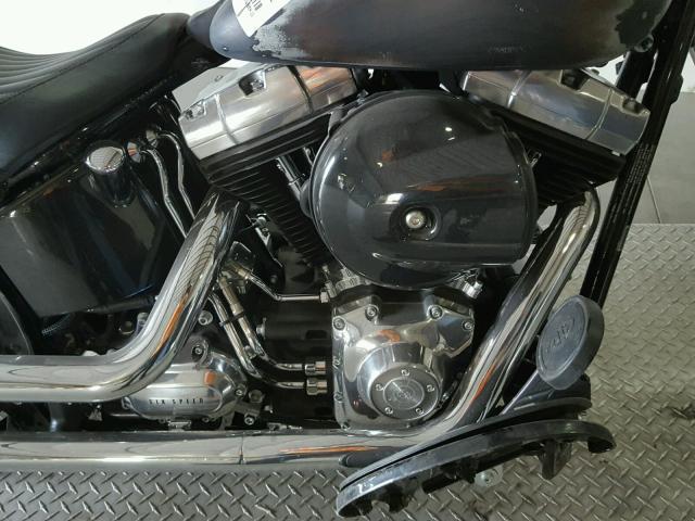 1HD1JRV39HB046367 - 2017 HARLEY-DAVIDSON FLS SOFTAI 黑色 照片 7