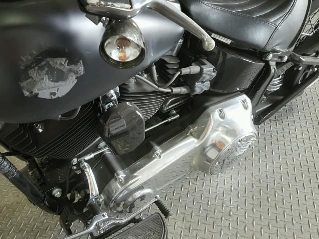 1HD1JRV39HB046367 - 2017 HARLEY-DAVIDSON FLS SOFTAI 黑色 照片 9