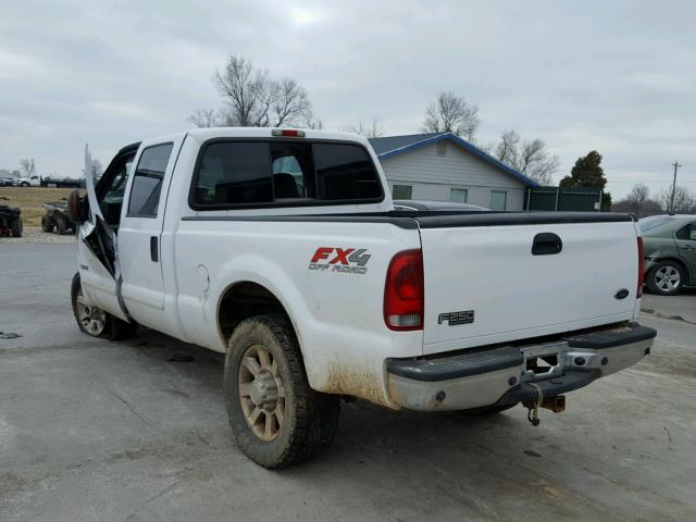 1FTNW21P94ED73560 - 2004 FORD F250 SUPER WHITE photo 3