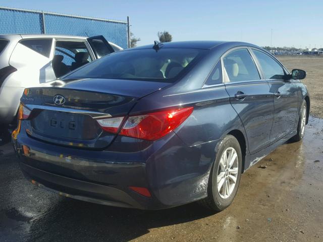 5NPEB4ACXEH842922 - 2014 HYUNDAI SONATA GLS BLUE photo 4