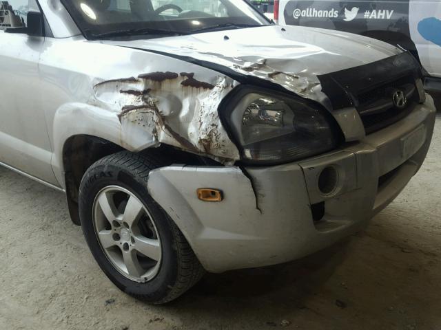 KM8JM12B06U455943 - 2006 HYUNDAI TUCSON SILVER photo 9