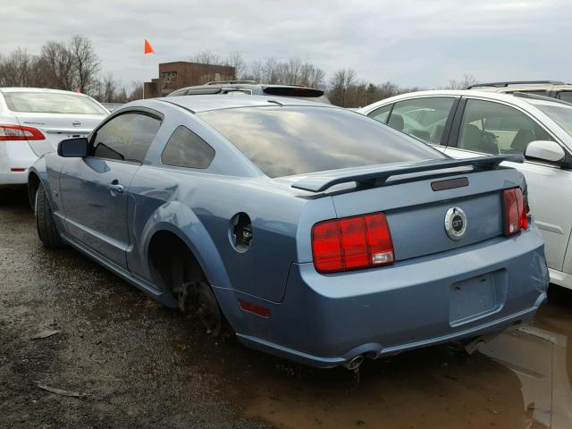 1ZVFT82H575236687 - 2007 FORD MUSTANG GT BLUE photo 3