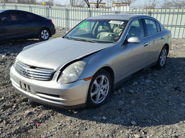 JNKCV51E53M327852 - 2003 INFINITI G35 SILVER photo 2