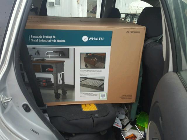 JTKKT624350125674 - 2005 TOYOTA SCION XA SILVER photo 6