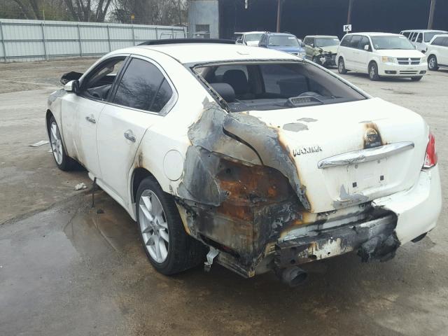 1N4AA5AP4AC861326 - 2010 NISSAN MAXIMA S WHITE photo 3