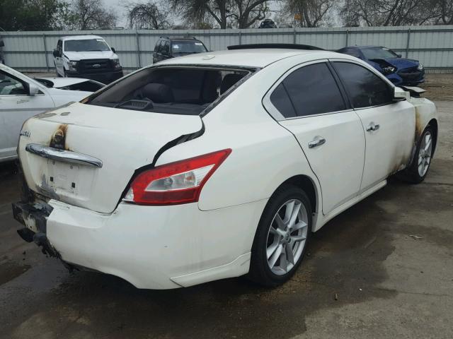 1N4AA5AP4AC861326 - 2010 NISSAN MAXIMA S WHITE photo 4