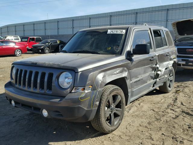 1C4NJPBA1ED790152 - 2014 JEEP PATRIOT SP GRAY photo 2