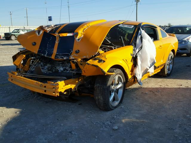 1ZVFT82HX75197529 - 2007 FORD MUSTANG GT ORANGE photo 2