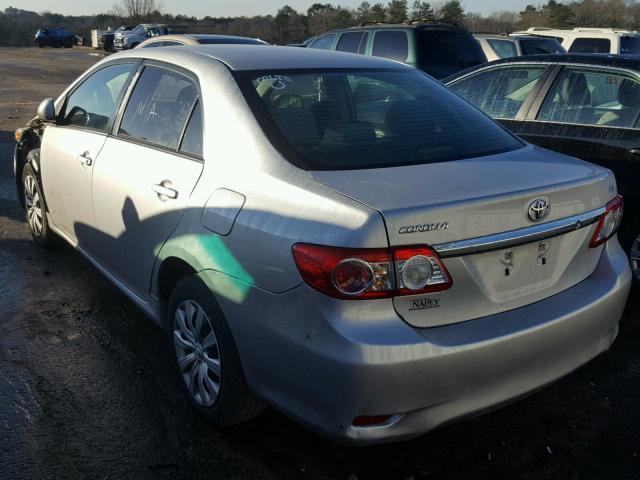 5YFBU4EE9DP081391 - 2013 TOYOTA COROLLA BA SILVER photo 3