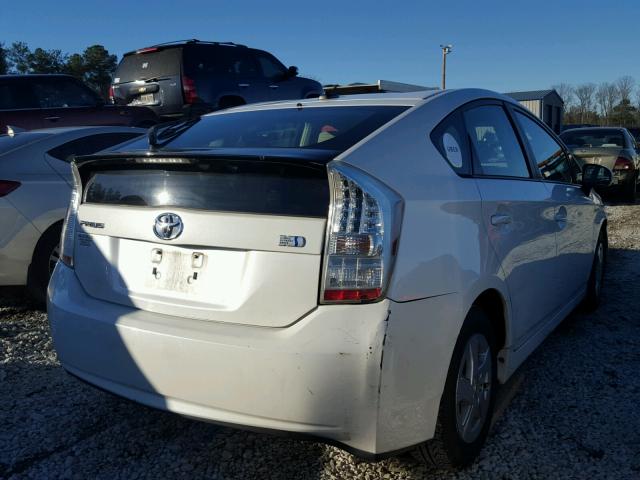 JTDKN3DUXB0272910 - 2011 TOYOTA PRIUS WHITE photo 4