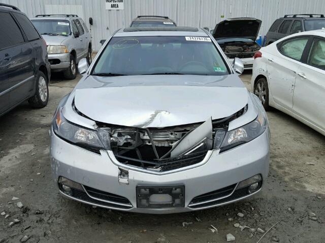 19UUA9F50CA008203 - 2012 ACURA TL SILVER photo 9