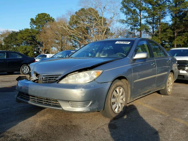 4T1BE32K46U692965 - 2006 TOYOTA CAMRY LE SILVER photo 2