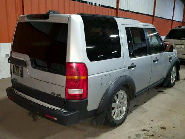 SALAE25426A366681 - 2006 LAND ROVER LR3 SE SILVER photo 4