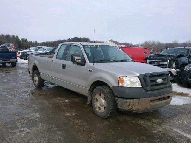 1FTVX125X6NB30654 - 2006 FORD F150 SILVER photo 1