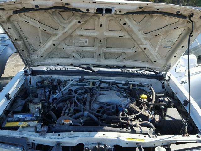 1N6ED27T5YC364377 - 2000 NISSAN FRONTIER C WHITE photo 7