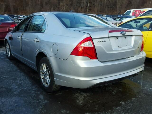 3FAHP0GA0CR101370 - 2012 FORD FUSION S SILVER photo 3