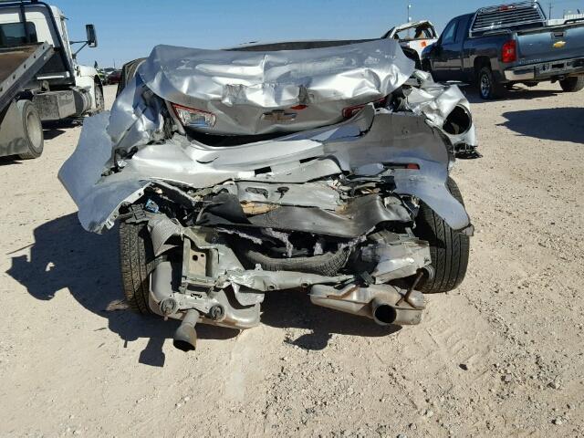 1G11H5SA7DF238343 - 2013 CHEVROLET MALIBU LTZ ნაცრისფერი ფოტო 9