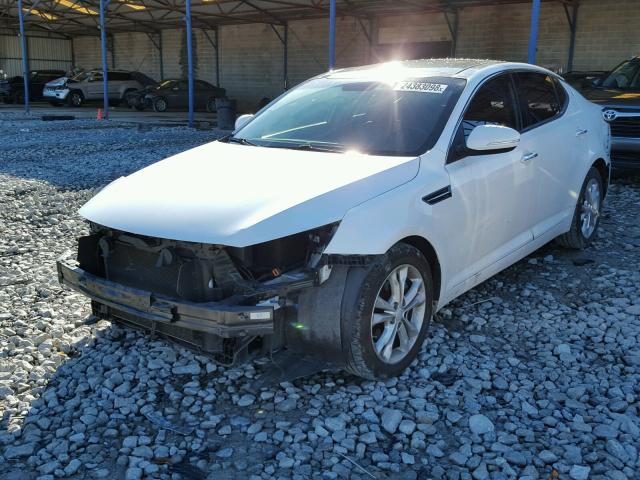 5XXGN4A72DG152420 - 2013 KIA OPTIMA EX WHITE photo 2