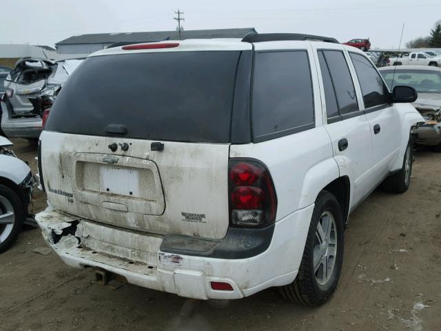 1GNDT13S662308001 - 2006 CHEVROLET TRAILBLAZE WHITE photo 4