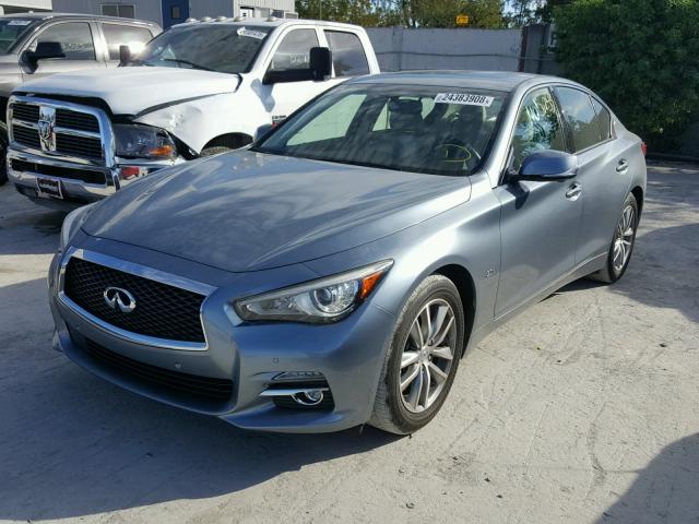 JN1EV7AP8GM304310 - 2016 INFINITI Q50 PREMIU SILVER photo 2