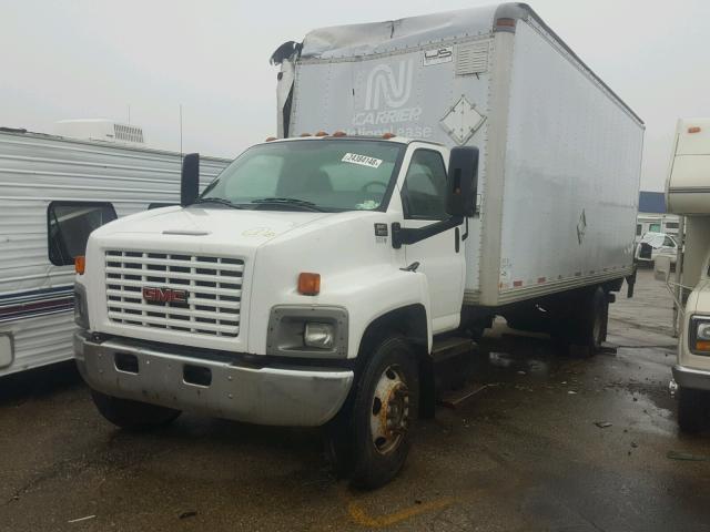 1GDJ6C1317F403310 - 2007 GMC C6500 C6C0 WHITE photo 2