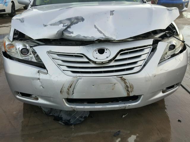 4T4BE46K39R054264 - 2009 TOYOTA CAMRY BASE SILVER photo 9