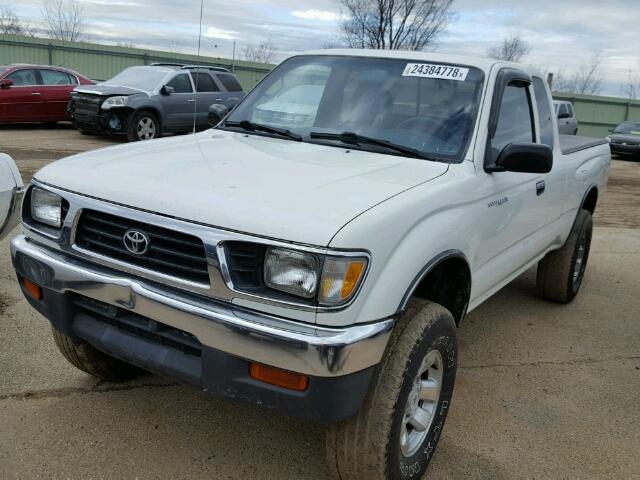 4TAWN72N3VZ302376 - 1997 TOYOTA TACOMA XTR WHITE photo 2