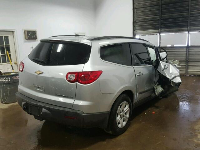 1GNKRFED7CJ134314 - 2012 CHEVROLET TRAVERSE L SILVER photo 4