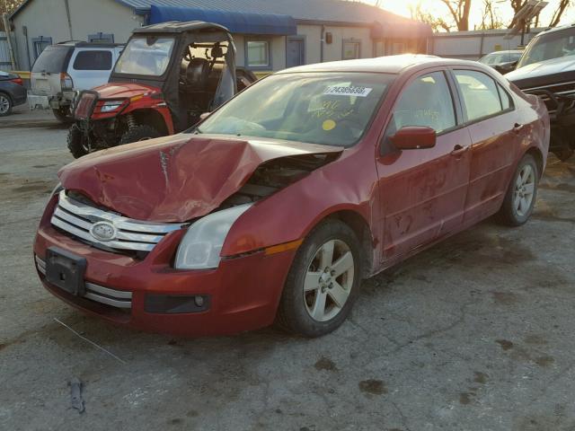 3FAHP07Z67R219693 - 2007 FORD FUSION SE RED photo 2