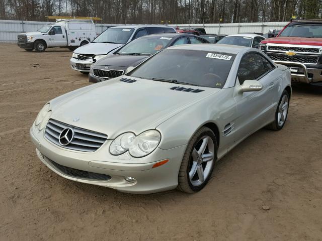 WDBSK75F73F010291 - 2003 MERCEDES-BENZ SL 500R SILVER photo 2