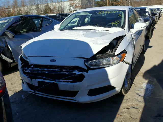 3FA6P0LU4GR162167 - 2016 FORD FUSION SE WHITE photo 2