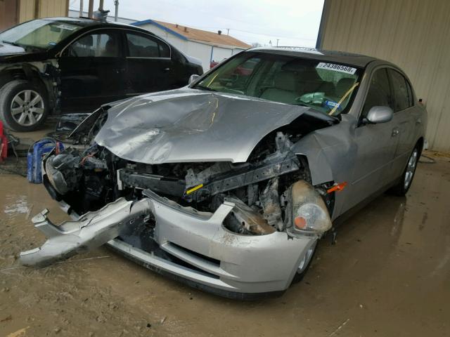 JNKCV51E54M107337 - 2004 INFINITI G35 SILVER photo 2