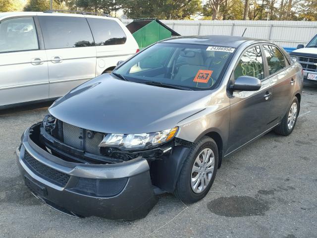 KNAFU4A21D5738143 - 2013 KIA FORTE EX GRAY photo 2