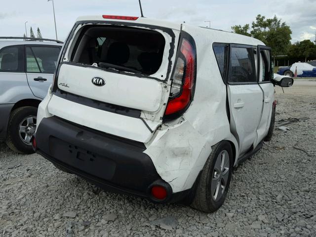 KNDJN2A28G7347465 - 2016 KIA SOUL WHITE photo 4