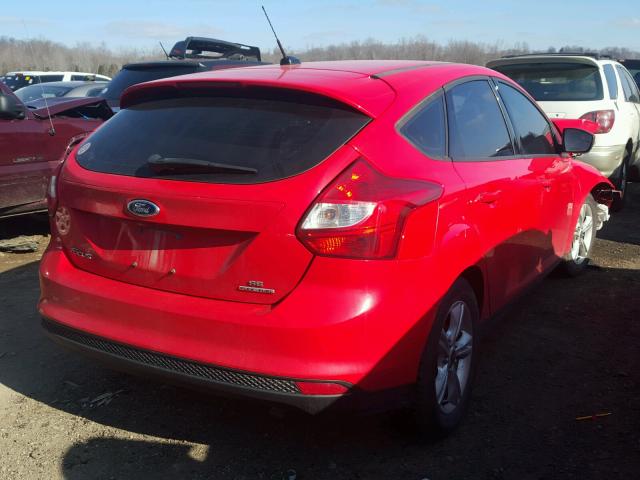 1FADP3K24DL108693 - 2013 FORD FOCUS SE RED photo 4