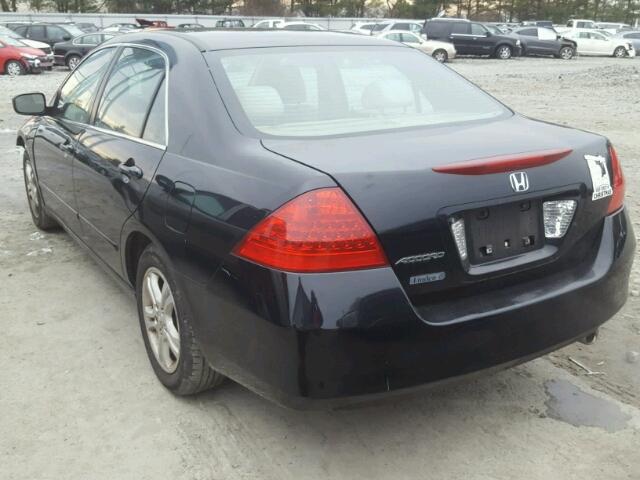 1HGCM56306A030944 - 2006 HONDA ACCORD SE BLACK photo 3