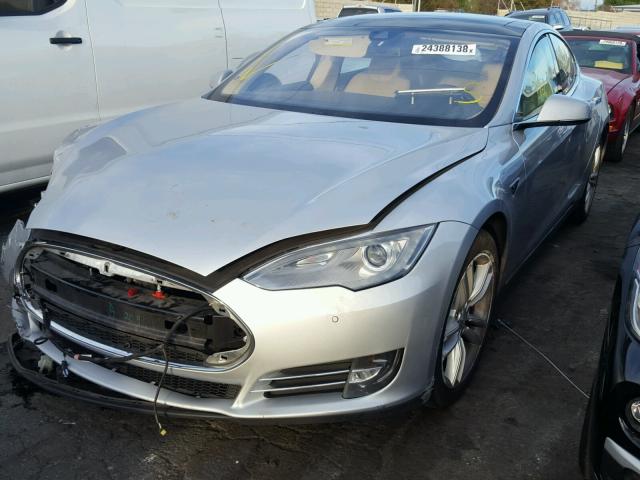 5YJSA1H12EFP53031 - 2014 TESLA MODEL S SILVER photo 2