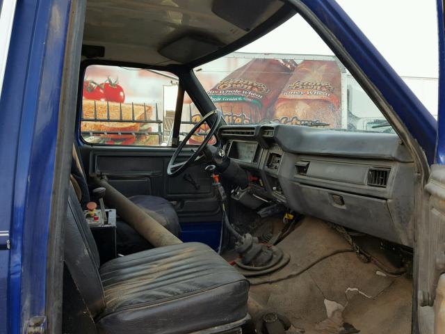 1FDXF82K6KVA07692 - 1989 FORD F800 BLUE photo 5