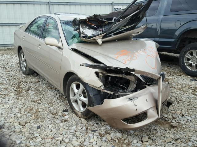 4T1BE32KX5U392104 - 2005 TOYOTA CAMRY LE BEIGE photo 1