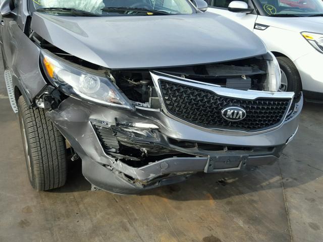 KNDPB3AC8G7832786 - 2016 KIA SPORTAGE L SILVER photo 9