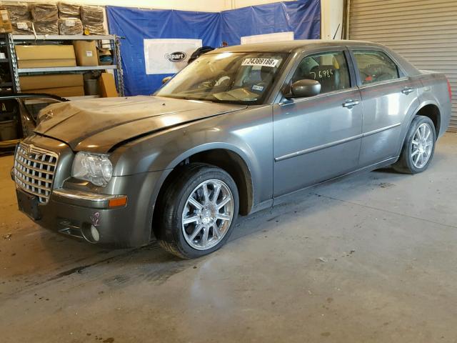 2C3KK33G88H249770 - 2008 CHRYSLER 300 LIMITE GRAY photo 2