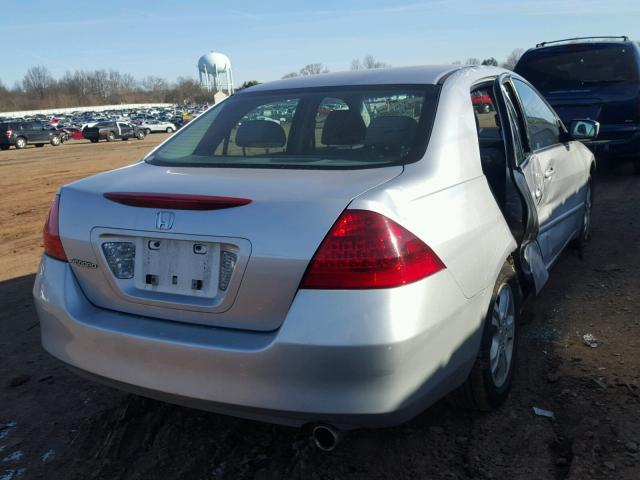 1HGCM56717A029998 - 2007 HONDA ACCORD EX SILVER photo 4