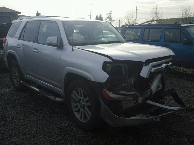 JTEBU5JRXB5033533 - 2011 TOYOTA 4RUNNER SR GRAY photo 1