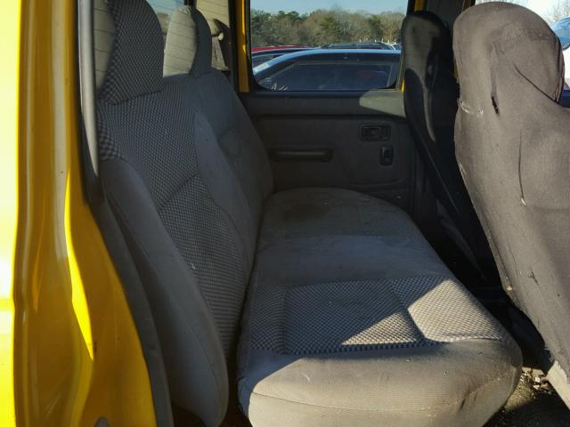 1N6ED27T91C350827 - 2001 NISSAN FRONTIER C YELLOW photo 6