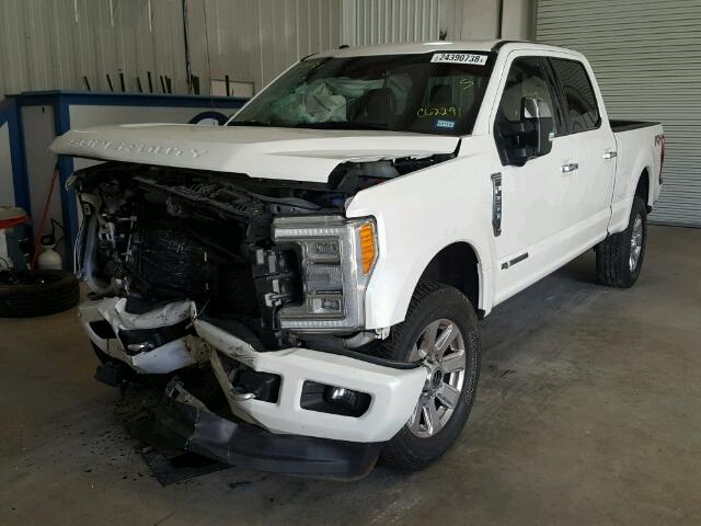 1FT7W2BT9HEC62291 - 2017 FORD F250 SUPER WHITE photo 2