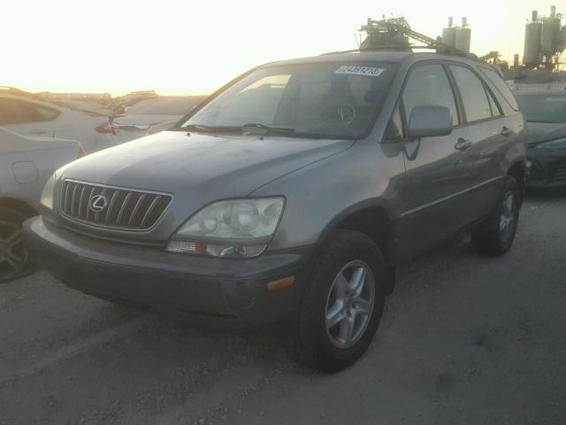 JTJGF10U520124738 - 2002 LEXUS RX 300 GRAY photo 2